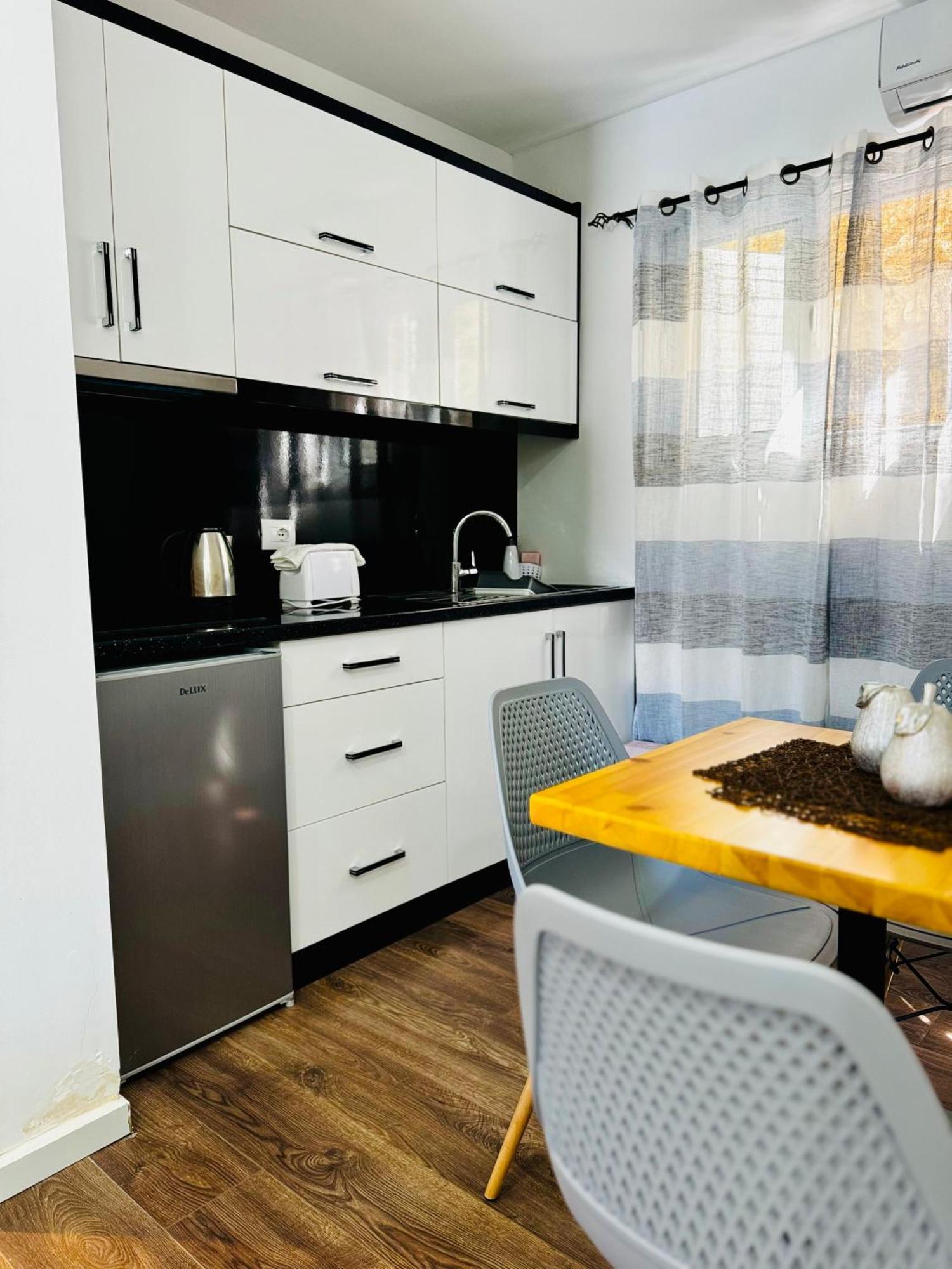 הימארה Villa Merkuri מראה חיצוני תמונה
